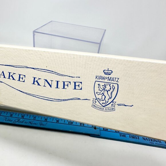 Vintage Pearl Handled Bride’s Cake Knife Sheffield Kirk & Matz Cutlery In Box - Picture 9 of 10